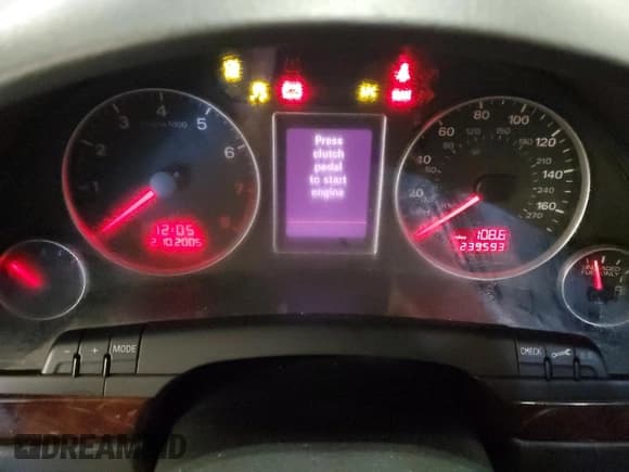 ✅ 2006 Audi A4 3.2L • VIN: WAUDH78E36A245992 • Lot: 44461165. Wystawiony na Copart z przebiegiem 235 593 mil. Bezpłatny archiwum sprzedaży aukcyjnych z USA i szczegółowy raport historii pojazdu na DreamBid. Zdjęcie 9.