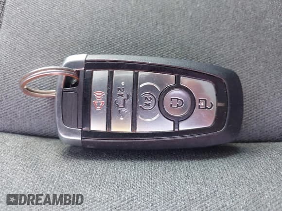 ✅ 2021 Ford F-150 XL • VIN: 1FTEW1EP9MFA82054 • Lot: 42739603. Listed on IAAI with 47,937 mi. Free auction sales archive from the USA and detailed vehicle history report at DreamBid. Image 9.