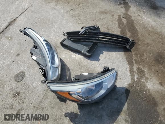 ✅ 2017 Hyundai Accent SE • VIN: KMHCT4AE0HU331179 • Лот: 53428355. Опубликован ранее на Copart с пробегом 139 259 миль. Бесплатный доступ к архиву аукционных продаж из США и подробный отчёт об истории автомобиля на DreamBid. Изображение 12.