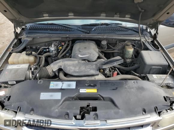 ✅ 2002 Chevrolet Tahoe LS • VIN: 1GNEK13V52J230487 • Лот: 69473345. Опубликован ранее на Copart с пробегом 233 105 миль. Бесплатный доступ к архиву аукционных продаж из США и подробный отчёт об истории автомобиля на DreamBid. Изображение 12.