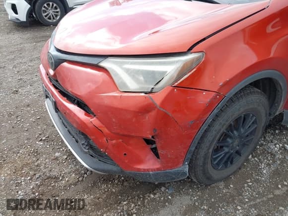 ✅ 2016 Toyota RAV4 SE • VIN: 2T3JFREV4GW514788 • Lot: 43156218. Wystawiony na IAAI z przebiegiem 140 340 mil. Bezpłatny archiwum sprzedaży aukcyjnych z USA i szczegółowy raport historii pojazdu na DreamBid. Zdjęcie 18.