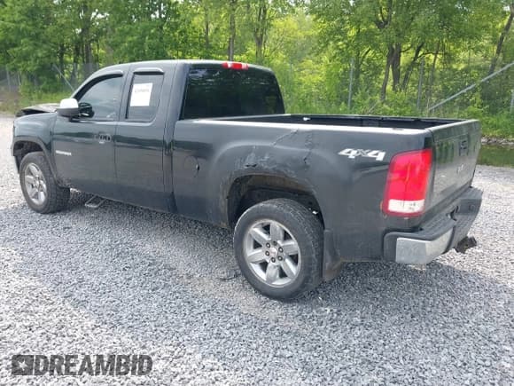 ✅ 2012 GMC Sierra 1500 SLE • VIN: 1GTR2VE72CZ307643 • Lot: 42496016. Wystawiony na IAAI z przebiegiem 197 212 mil. Bezpłatny archiwum sprzedaży aukcyjnych z USA i szczegółowy raport historii pojazdu na DreamBid. Zdjęcie 3.