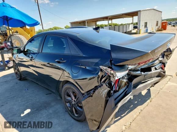 ✅ 2021 Hyundai Elantra SEL • VIN: KMHLS4AG0MU103634 • Lot: 71494625. Listed on Copart with 86,646 mi. Free auction sales archive from the USA and detailed vehicle history report at DreamBid. Image 2.