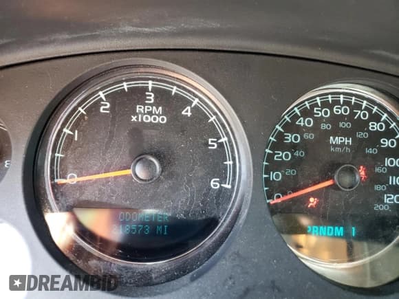 ✅ 2008 Chevrolet Suburban Commercial • VIN: 3GNGK26K38G313121 • Lot: 78526524. Wystawiony na Copart z przebiegiem 218 573 mil. Bezpłatny archiwum sprzedaży aukcyjnych z USA i szczegółowy raport historii pojazdu na DreamBid. Zdjęcie 9.