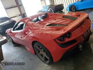 ✅ 2021 Ferrari F8 • VIN: ZFF93LMA2M0264413 • Lot: 74663374. Wystawiony na Copart z przebiegiem Nie podano. Bezpłatny archiwum sprzedaży aukcyjnych z USA i szczegółowy raport historii pojazdu na DreamBid. Zdjęcie 2.