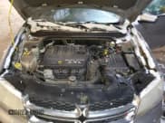 ✅ 2013 Dodge Avenger SXT • VIN: 1C3CDZCB2DN510639 • Лот: 83206774. Опубликован ранее на Copart с пробегом 304 454 миль. Бесплатный доступ к архиву аукционных продаж из США и подробный отчёт об истории автомобиля на DreamBid. Изображение 11.