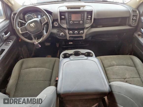 ✅ 2019 Ram 3500 Tradesman • VIN: 3C63RRGJ2KG542289 • Lot: 93436445. Wystawiony na Copart z przebiegiem 178 189 mil. Bezpłatny archiwum sprzedaży aukcyjnych z USA i szczegółowy raport historii pojazdu na DreamBid. Zdjęcie 8.