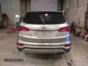 2017 Hyundai Santa Fe 2.0T z VIN 5XYZUDLA4HG424259, wystawiony jako IAAI lot #42657783 z przebiegiem 213 040 mil mil oraz . Historia ofert i sprzedaży dostępna na DreamBid. Obrazek 16.