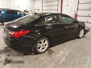 ✅ 2012 Hyundai Sonata SE • VIN: 5NPEC4AC1CH490548 • Лот: 43364064. Опубликован ранее на IAAI с пробегом 131 327 миль. Бесплатный доступ к архиву аукционных продаж из США и подробный отчёт об истории автомобиля на DreamBid. Изображение 4.