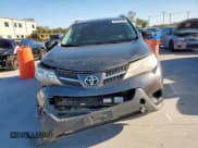 ✅ 2013 Toyota RAV4 LE • VIN: 2T3ZFREV8DW018729 • Lot: 90875515. Wystawiony na Copart z przebiegiem 177 873 mil. Bezpłatny archiwum sprzedaży aukcyjnych z USA i szczegółowy raport historii pojazdu na DreamBid. Zdjęcie 5.