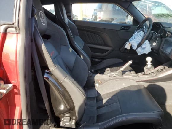 ✅ 2020 Lotus Evora • VIN: SCCLMDDNXLHA11173 • Lot: 51060685. Wystawiony na Copart z przebiegiem Nie podano. Bezpłatny archiwum sprzedaży aukcyjnych z USA i szczegółowy raport historii pojazdu na DreamBid. Zdjęcie 10.