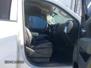 ✅ 2015 Chevrolet Silverado 2500HD LT • VIN: 1GC1KVEG0FF104267 • Lot: 41137131. Wystawiony na IAAI z przebiegiem 191 139 mil. Bezpłatny archiwum sprzedaży aukcyjnych z USA i szczegółowy raport historii pojazdu na DreamBid. Zdjęcie 5.