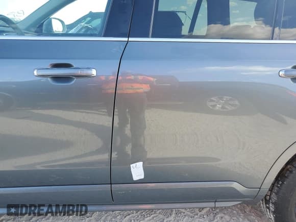 ✅ 2017 Volvo XC90 Momentum • VIN: YV4102XK6H1144842 • Lot: 75266434. Wystawiony na Copart z przebiegiem Nie podano. Bezpłatny archiwum sprzedaży aukcyjnych z USA i szczegółowy raport historii pojazdu na DreamBid. Zdjęcie 13.