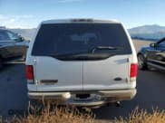 ✅ 2000 Ford Excursion Limited • VIN: 1FMNU42S5YEE00744 • Lot: 87309684. Wystawiony na Copart z przebiegiem 273 986 mil. Bezpłatny archiwum sprzedaży aukcyjnych z USA i szczegółowy raport historii pojazdu na DreamBid. Zdjęcie 6.