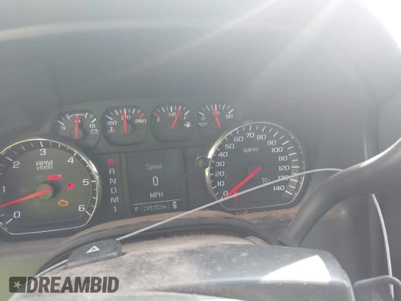 ✅ 2015 Chevrolet Silverado 2500HD Work Truck • VIN: 1GB2CUEG4FZ143703 • Lot: 42329240. Listed on IAAI with 245,752 mi. Free auction sales archive from the USA and detailed vehicle history report at DreamBid. Image 7.