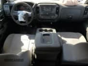 ✅ 2018 Chevrolet Silverado 2500HD Work Truck • VIN: 1GC1KUEG8JF129954 • Лот: 83872845. Опубликован ранее на Copart с пробегом 297 588 миль. Бесплатный доступ к архиву аукционных продаж из США и подробный отчёт об истории автомобиля на DreamBid. Изображение 8.