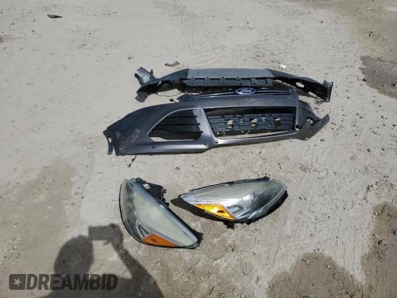 ✅ 2014 Ford Escape Titanium • VIN: 1FMCU0J95EUB23559 • Лот: 85117825. Опубликован ранее на Copart с пробегом 201 788 миль. Бесплатный доступ к архиву аукционных продаж из США и подробный отчёт об истории автомобиля на DreamBid. Изображение 13.