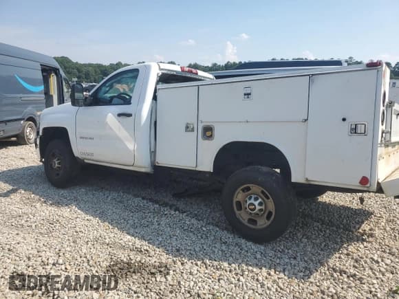 ✅ 2016 Chevrolet Silverado 2500HD Work Truck • VIN: 1GC0CUEG2GZ167812 • Лот: 61590875. Опубликован ранее на Copart с пробегом Не указан. Бесплатный доступ к архиву аукционных продаж из США и подробный отчёт об истории автомобиля на DreamBid. Изображение 2.
