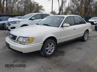 ✅ 1996 Audi A6 • VIN: WAUGA84A6TN084231 • Lot: 40940280. Wystawiony na IAAI z przebiegiem 210 502 mil. Bezpłatny archiwum sprzedaży aukcyjnych z USA i szczegółowy raport historii pojazdu na DreamBid. Zdjęcie 2.