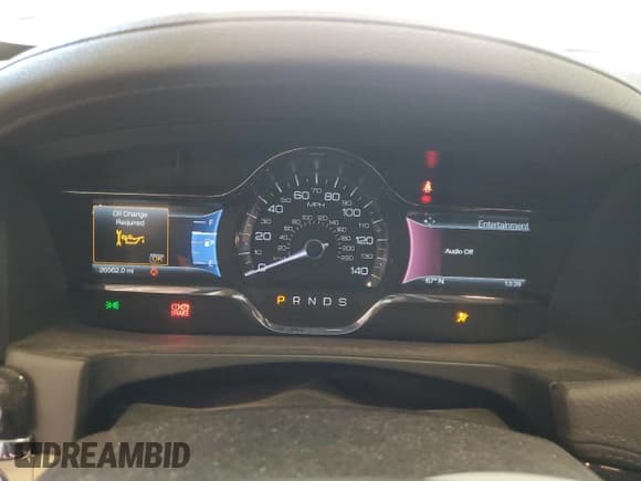 ✅ 2015 Lincoln MKS • VIN: 1LNHL9DK3FG602221 • Lot: 51157295. Wystawiony na Copart z przebiegiem 26 562 mil. Bezpłatny archiwum sprzedaży aukcyjnych z USA i szczegółowy raport historii pojazdu na DreamBid. Zdjęcie 9.