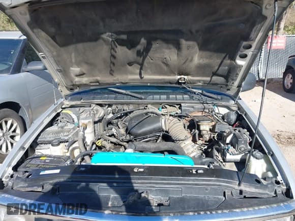 ✅ 1997 Chevrolet S-10 LS • VIN: 1GCCS19X1VK133746 • Лот: 43653381. Опубликован ранее на IAAI с пробегом 139 104 миль. Бесплатный доступ к архиву аукционных продаж из США и подробный отчёт об истории автомобиля на DreamBid. Изображение 10.