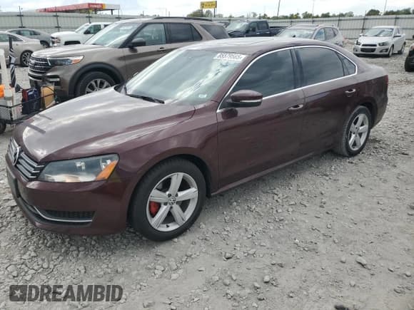 ✅ 2013 Volkswagen Passat SE • VIN: 1VWBP7A32DC009581 • Lot: 85579565. Listed on Copart with 122,576 mi. Free auction sales archive from the USA and detailed vehicle history report at DreamBid. Image 1.