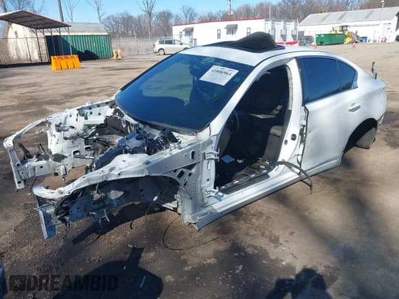 ✅ 2020 Infiniti Q50 Luxe • VIN: JN1EV7AP3LM207817 • Лот: 41806964. Опубликован ранее на IAAI с пробегом 61 262 миль. Бесплатный доступ к архиву аукционных продаж из США и подробный отчёт об истории автомобиля на DreamBid. Изображение 18.