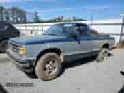 1992 Chevrolet S-10 EL X81 with VIN 1GCCT14Z6N8126262, listed as a Copart auction lot 76698474 with 307,767 mi miles and Non repairable. Bid and sale history available at DreamBid. Image 1.