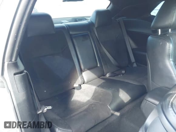 ✅ 2019 Dodge Challenger R/T • VIN: 2C3CDZBT4KH603680 • Lot: 43417455. Wystawiony na IAAI z przebiegiem 92 547 mil. Bezpłatny archiwum sprzedaży aukcyjnych z USA i szczegółowy raport historii pojazdu na DreamBid. Zdjęcie 8.