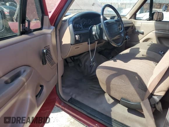 ✅ 1995 Ford F-150 • VIN: 1FTDF15Y3SLA17073 • Lot: 71723985. Listed on Copart with 158,220 mi. Free auction sales archive from the USA and detailed vehicle history report at DreamBid. Image 8.