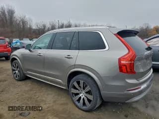 ✅ 2022 Volvo XC90 Inscription • VIN: YV4A221L0N1796170 • Lot: 93565295. Listed on Copart with 39,367 mi. Free auction sales archive from the USA and detailed vehicle history report at DreamBid. Image 2.