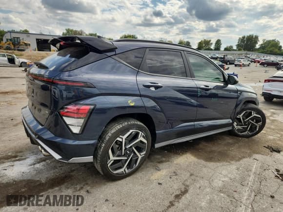 ✅ 2024 Hyundai Kona N Line • VIN: KM8HA3A34RU096548 • Лот: 85343935. Опубликован ранее на Copart с пробегом 23 980 миль. Бесплатный доступ к архиву аукционных продаж из США и подробный отчёт об истории автомобиля на DreamBid. Изображение 3.