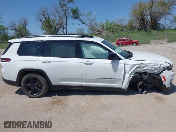 ✅ 2023 Jeep Grand Cherokee Laredo • VIN: 1C4RJKAG3P8871448 • Лот: 42222825. Опубликован ранее на IAAI с пробегом 41 279 миль. Бесплатный доступ к архиву аукционных продаж из США и подробный отчёт об истории автомобиля на DreamBid. Изображение 14.