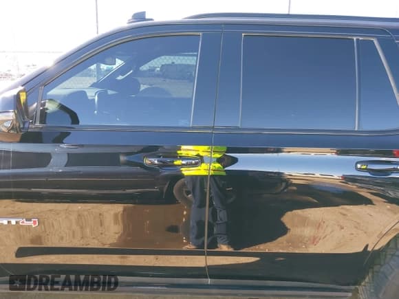 ✅ 2021 GMC Yukon AT4 • VIN: 1GKS2CKD2MR169740 • Lot: 41472470. Listed on IAAI with 103,662 mi. Free auction sales archive from the USA and detailed vehicle history report at DreamBid. Image 14.