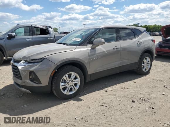 ✅ 2021 Chevrolet Blazer LT • VIN: 3GNKBCRS6MS582877 • Lot: 70466355. Wystawiony na Copart z przebiegiem 47 990 mil. Bezpłatny archiwum sprzedaży aukcyjnych z USA i szczegółowy raport historii pojazdu na DreamBid. Zdjęcie 1.
