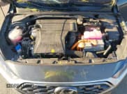 ✅ 2021 Hyundai Ioniq Limited • VIN: KMHC05LC7MU254282 • Lot: 43501749. Wystawiony na IAAI z przebiegiem 99 263 mil. Bezpłatny archiwum sprzedaży aukcyjnych z USA i szczegółowy raport historii pojazdu na DreamBid. Zdjęcie 10.