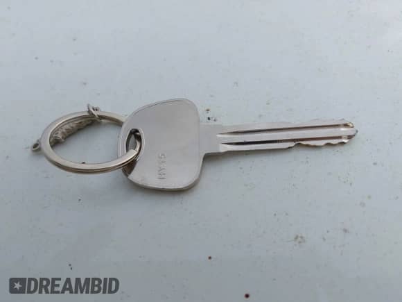 2012 Hyundai Elantra Limited с VIN 5NPDH4AE0CH105074, выставлен на аукционе IAAI как лот 43388005 с пробегом 179 213 миль миль и . История ставок и продаж доступна на DreamBid. Изображение 11.