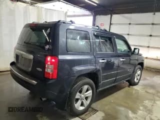 ✅ 2011 Jeep Patriot Latitude X • VIN: 1J4NF4GBXBD122406 • Lot: 82419285. Listed on Copart with 117,989 mi. Free auction sales archive from the USA and detailed vehicle history report at DreamBid. Image 3.