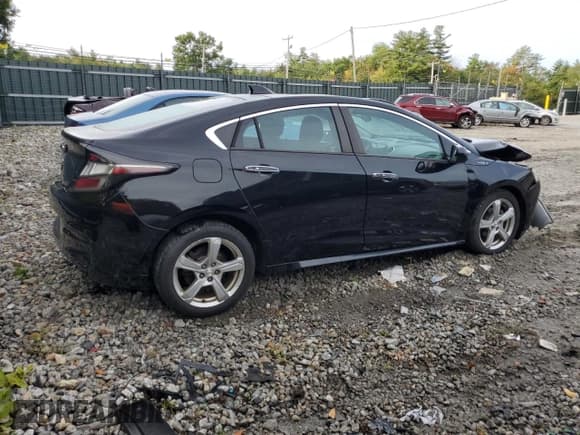 ✅ 2018 Chevrolet Volt LT • VIN: 1G1RC6S56JU147534 • Lot: 72382354. Wystawiony na Copart z przebiegiem 142 389 mil. Bezpłatny archiwum sprzedaży aukcyjnych z USA i szczegółowy raport historii pojazdu na DreamBid. Zdjęcie 3.