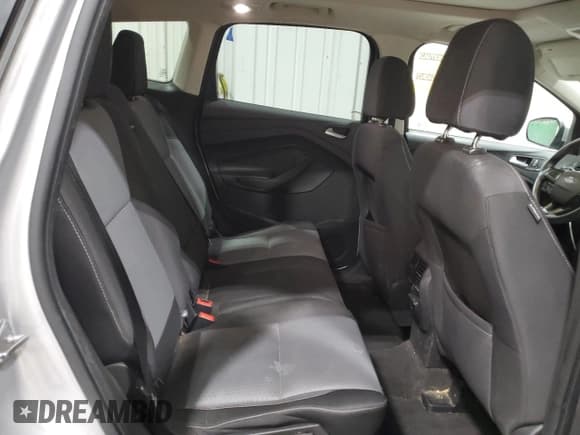 ✅ 2017 Ford Escape SE • VIN: 1FMCU9GD0HUE28505 • Lot: 93094845. Wystawiony na Copart z przebiegiem 103 387 mil. Bezpłatny archiwum sprzedaży aukcyjnych z USA i szczegółowy raport historii pojazdu na DreamBid. Zdjęcie 11.