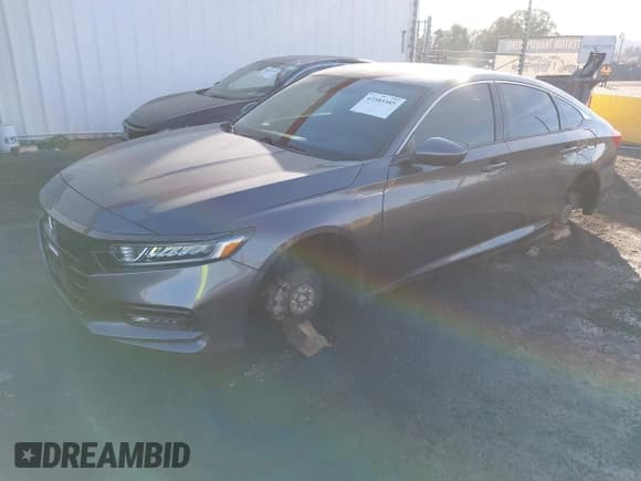 ✅ 2018 Honda Accord Sport • VIN: 1HGCV1F31JA027274 • Lot: 43585585. Listed on IAAI with 97,050 mi. Free auction sales archive from the USA and detailed vehicle history report at DreamBid. Image 17.