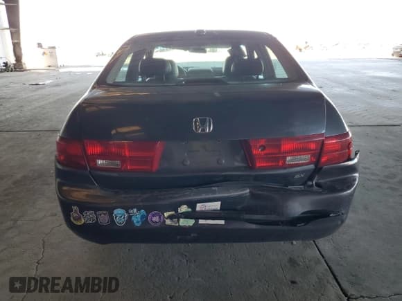 ✅ 2005 Honda Accord EX-L • VIN: 1HGCM56805A095383 • Lot: 82558645. Wystawiony na Copart z przebiegiem 410 114 mil. Bezpłatny archiwum sprzedaży aukcyjnych z USA i szczegółowy raport historii pojazdu na DreamBid. Zdjęcie 6.