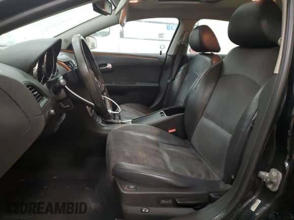 2010 Chevrolet Malibu 2LT z VIN 1G1ZD5E08AF265516, wystawiony jako Copart lot #63195794 z przebiegiem 138 754 mil mil oraz Czysty tytuł • Clean title. Historia ofert i sprzedaży dostępna na DreamBid. Obrazek 7.