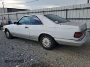 ✅ 1991 Mercedes-Benz 560 • VIN: WDBCA45E6MA583663 • Lot: 66163085. Wystawiony na Copart z przebiegiem 306 084 mil. Bezpłatny archiwum sprzedaży aukcyjnych z USA i szczegółowy raport historii pojazdu na DreamBid. Zdjęcie 2.