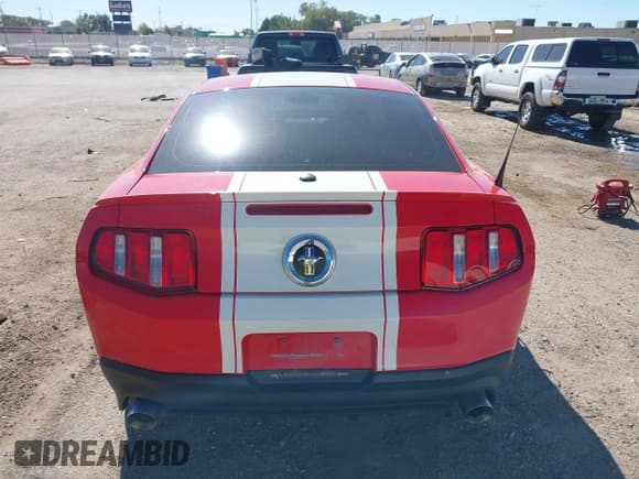 ✅ 2010 Ford Mustang V6 • VIN: 1ZVBP8ANXA5112982 • Lot: 43469162. Listed on IAAI with 150,431 mi. Free auction sales archive from the USA and detailed vehicle history report at DreamBid. Image 17.