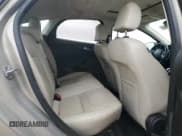 ✅ 2016 Ford Focus Titanium • VIN: 1FADP3N26GL397656 • Лот: 83690014. Опубликован ранее на Copart с пробегом 105 278 миль. Бесплатный доступ к архиву аукционных продаж из США и подробный отчёт об истории автомобиля на DreamBid. Изображение 11.