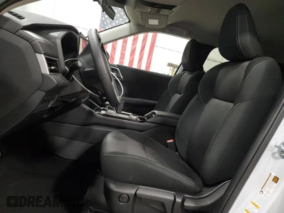 ✅ 2025 Mitsubishi Outlander SE • VIN: JA4J4UA82SZ021235 • Лот: 91822695. Опубликован ранее на Copart с пробегом 12 880 миль. Бесплатный доступ к архиву аукционных продаж из США и подробный отчёт об истории автомобиля на DreamBid. Изображение 7.