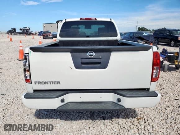 ✅ 2018 Nissan Frontier SV • VIN: 1N6BD0CTXJN731653 • Lot: 69224785. Wystawiony na Copart z przebiegiem 89 588 mil. Bezpłatny archiwum sprzedaży aukcyjnych z USA i szczegółowy raport historii pojazdu na DreamBid. Zdjęcie 6.