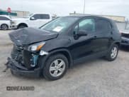 ✅ 2021 Chevrolet Trax LS • VIN: KL7CJKSB8MB308609 • Lot: 42586658. Listed on IAAI with Not provided. Free auction sales archive from the USA and detailed vehicle history report at DreamBid. Image 2.