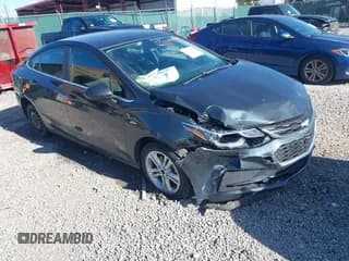 ✅ 2017 Chevrolet Cruze LT • VIN: 3G1BE5SM4HS557773 • Лот: 43412430. Опубликован ранее на IAAI с пробегом 93 396 миль. Бесплатный доступ к архиву аукционных продаж из США и подробный отчёт об истории автомобиля на DreamBid. Изображение 1.